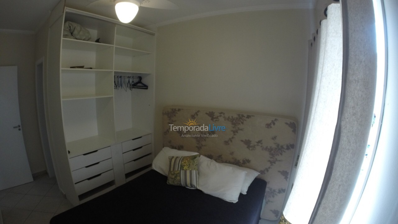 Apartamento para aluguel de temporada em Ubatuba (Praia Grande)