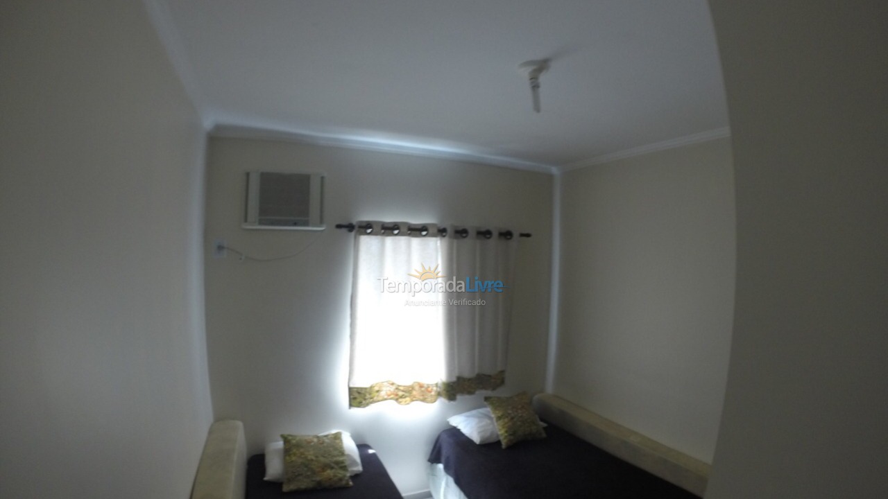 Apartamento para aluguel de temporada em Ubatuba (Praia Grande)