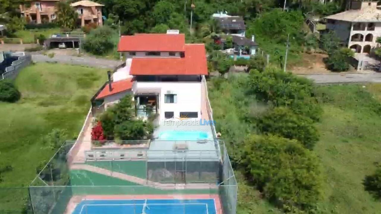 House for vacation rental in Florianópolis (Praia Brava)