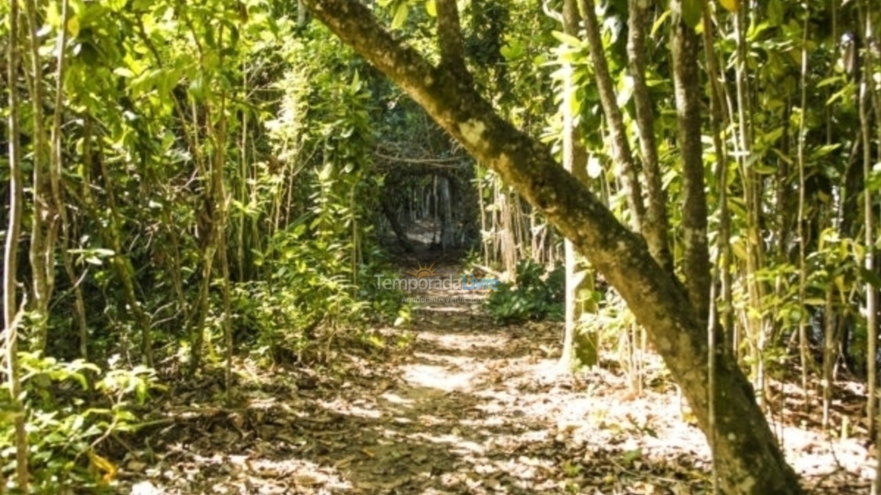 House for vacation rental in Ubatuba (Praia do Lázaro)
