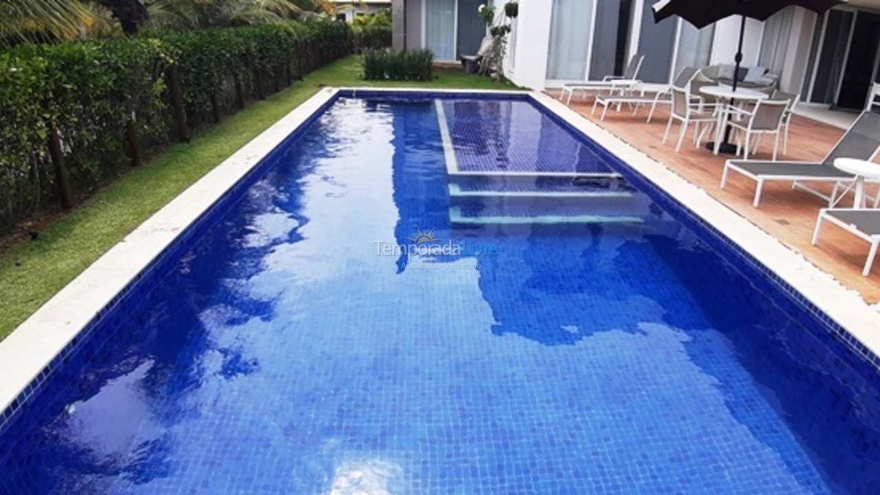 Casa para aluguel de temporada em Camaçari (Praia de Guarajuba)