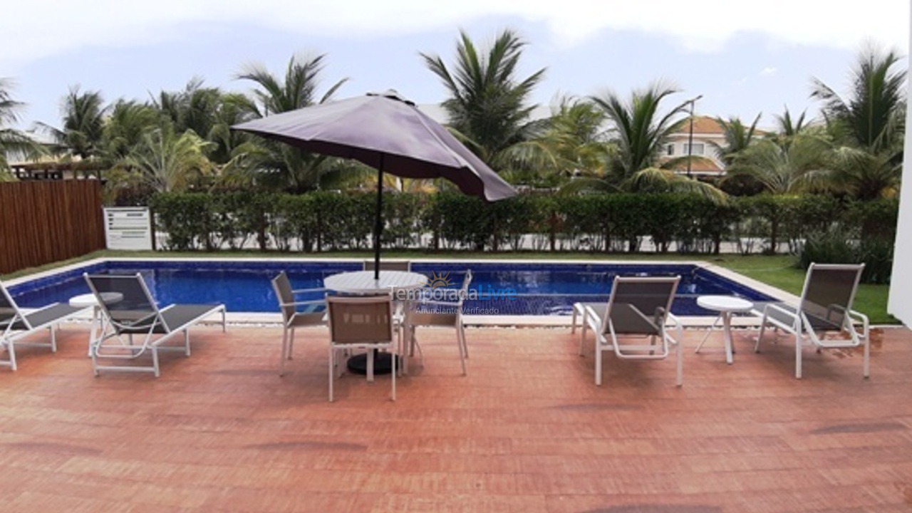 Casa para aluguel de temporada em Camaçari (Praia de Guarajuba)