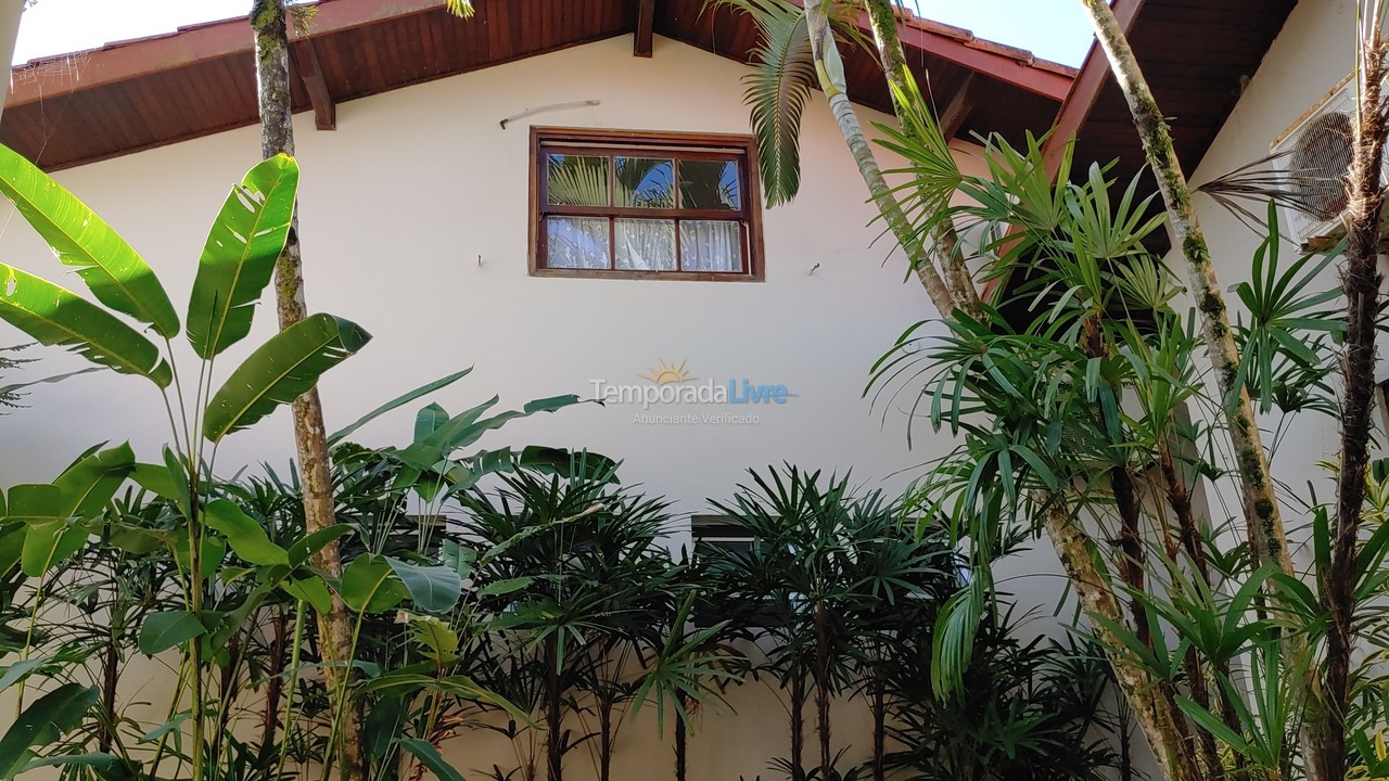 Casa para aluguel de temporada em São Sebastião (Maresias)