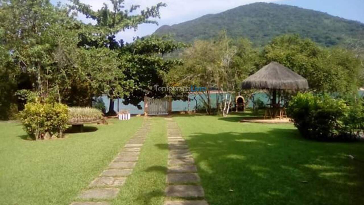 House for vacation rental in Ubatuba (Praia da Santa Rita)