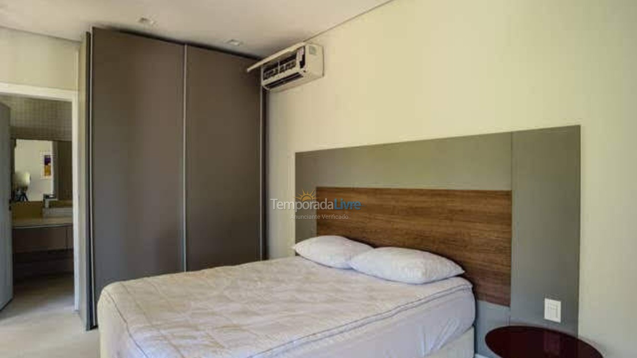 Casa para aluguel de temporada em São Sebastião (Maresias)