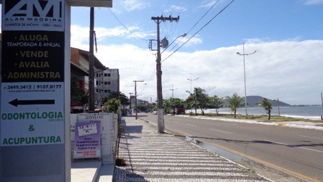 Central apartment with barbecue, elevator, Wi-Fi, and air conditioning in both bedrooms.