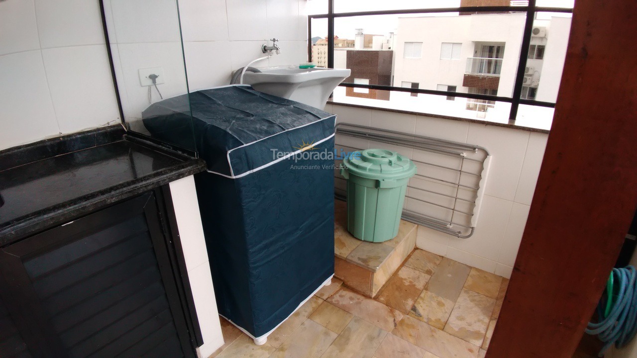 Apartment for vacation rental in Ubatuba (Praia das Toninhas)