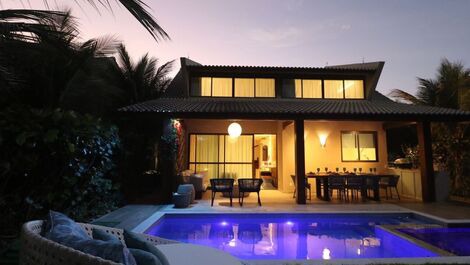 BANGALÔ LUXO - PÉ NA AREIA - BEIRA MAR