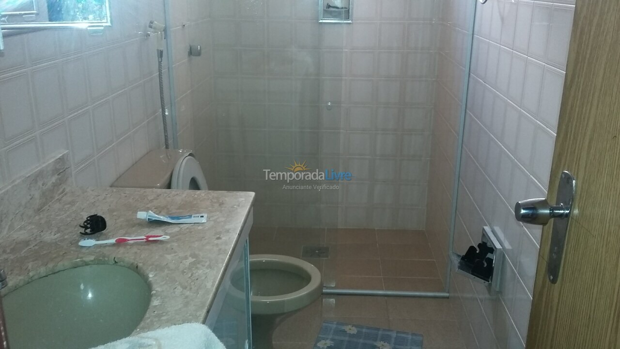 Apartamento para aluguel de temporada em Guarapari (Praia do Morro)