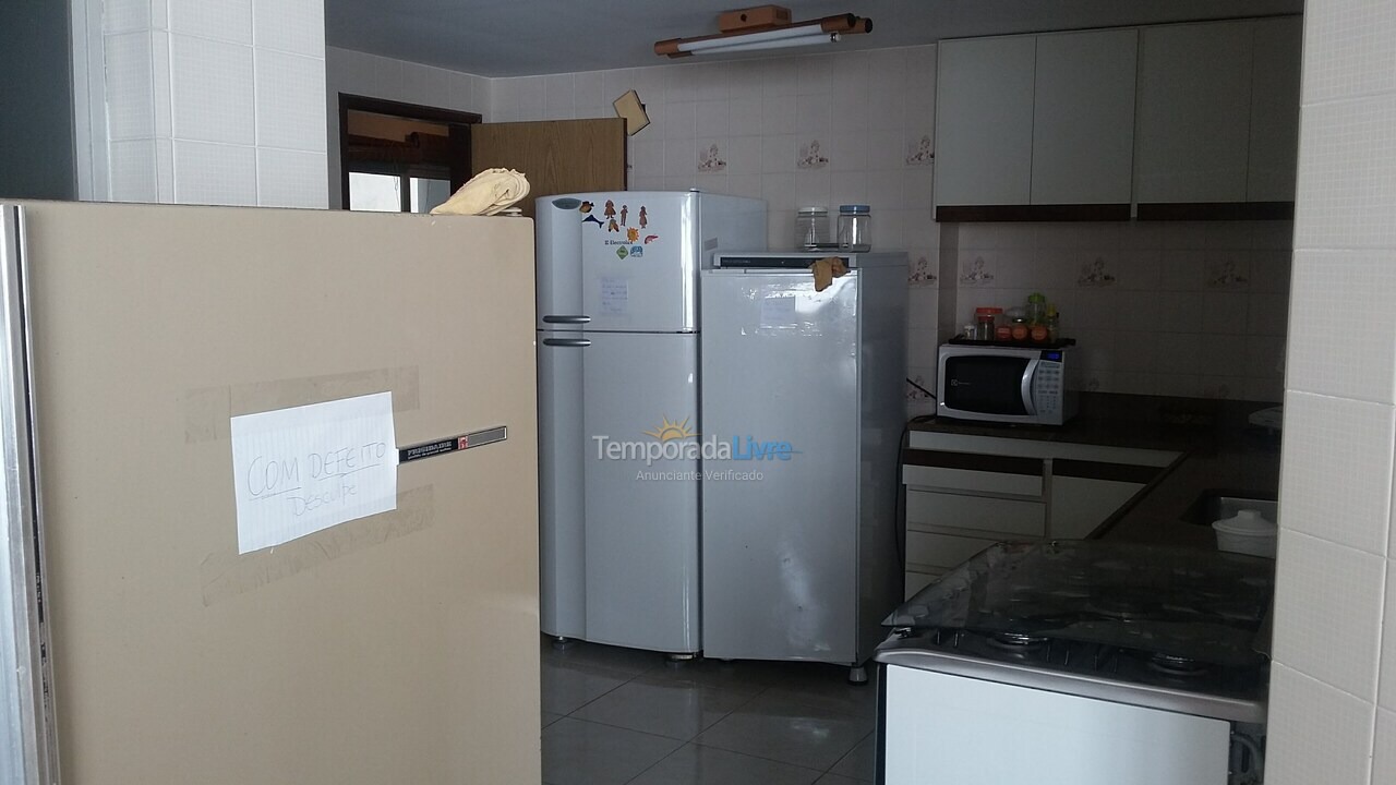 Apartamento para aluguel de temporada em Guarapari (Praia do Morro)