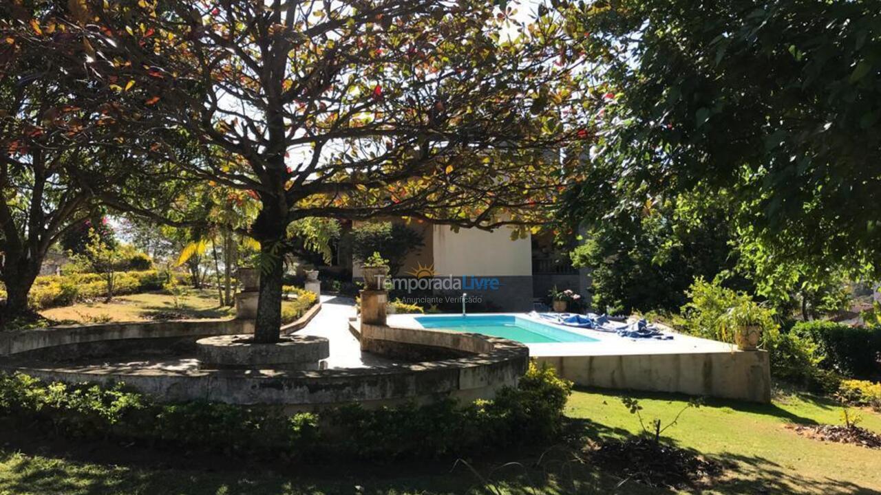 Casa para aluguel de temporada em Mairinque (Condomínio Vale do Sol)