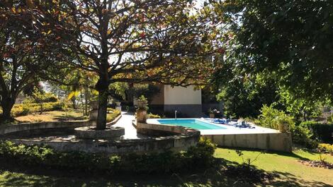 Casa em condomínio fechado, para reuniões de família e amigos