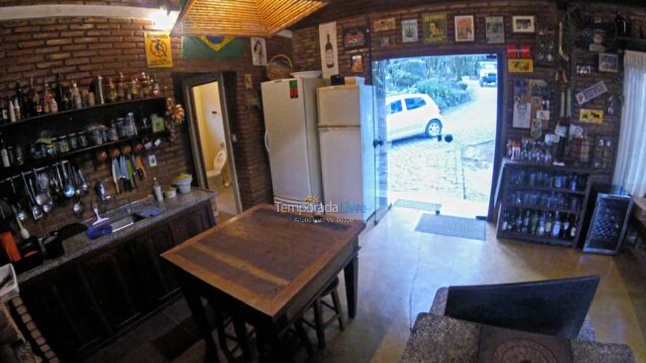 Chácara / sítio para aluguel de temporada em Campinas (Ingatuba)