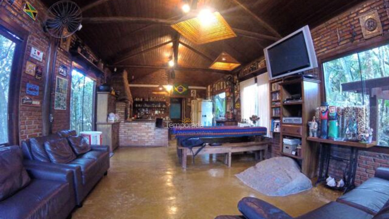 Chácara / sítio para aluguel de temporada em Campinas (Ingatuba)