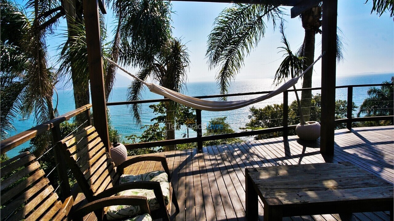 House for vacation rental in Florianópolis (Ribeirão da Ilha)