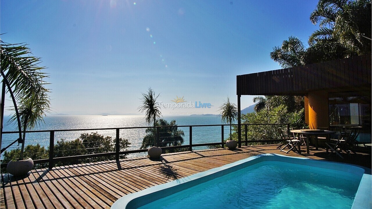 House for vacation rental in Florianópolis (Ribeirão da Ilha)