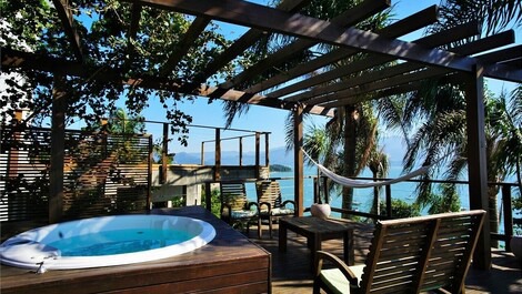 Solar da Península: Jacuzzi, swimming pool and incredible sea view! C05