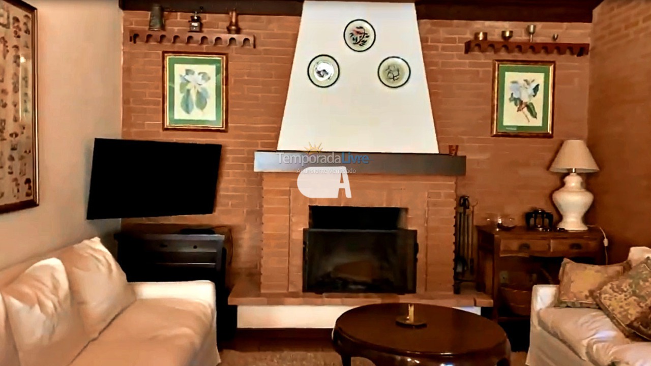 House for vacation rental in Campos do Jordão (Capivari)