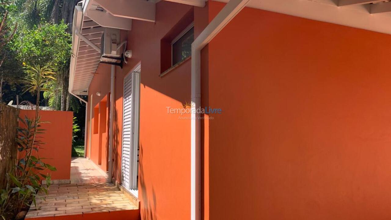 Casa para alquiler de vacaciones em Ubatuba (Praia do Tenório)