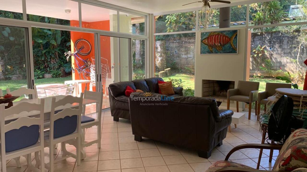 Casa para alquiler de vacaciones em Ubatuba (Praia do Tenório)