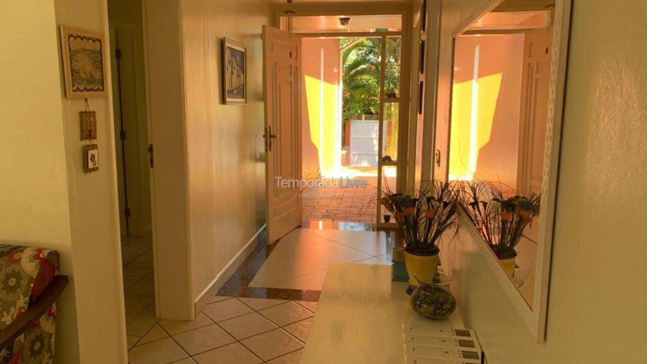 Casa para alquiler de vacaciones em Ubatuba (Praia do Tenório)