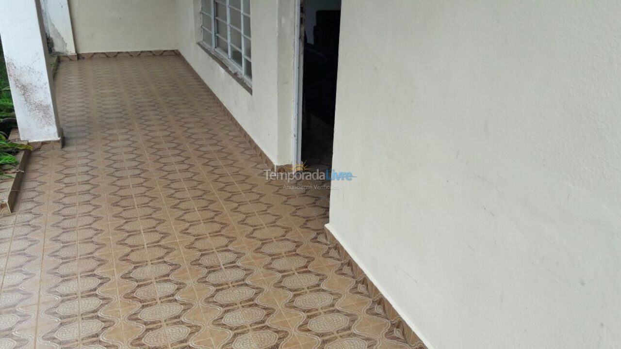 Casa para alquiler de vacaciones em Ubatuba (Centro)