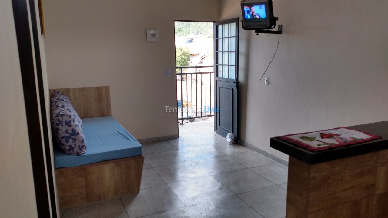 Apartamento para alquiler de vacaciones em Barra do Garças (Rainha de Fátima)