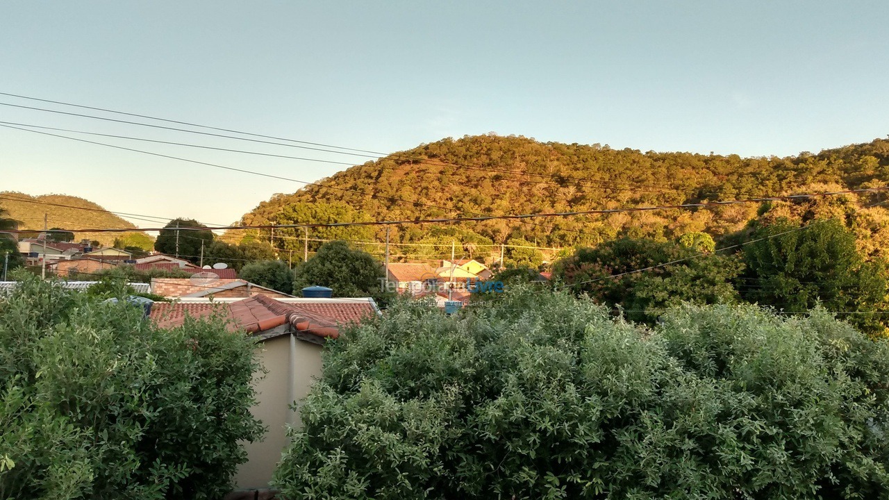 Apartamento para alquiler de vacaciones em Barra do Garças (Rainha de Fátima)