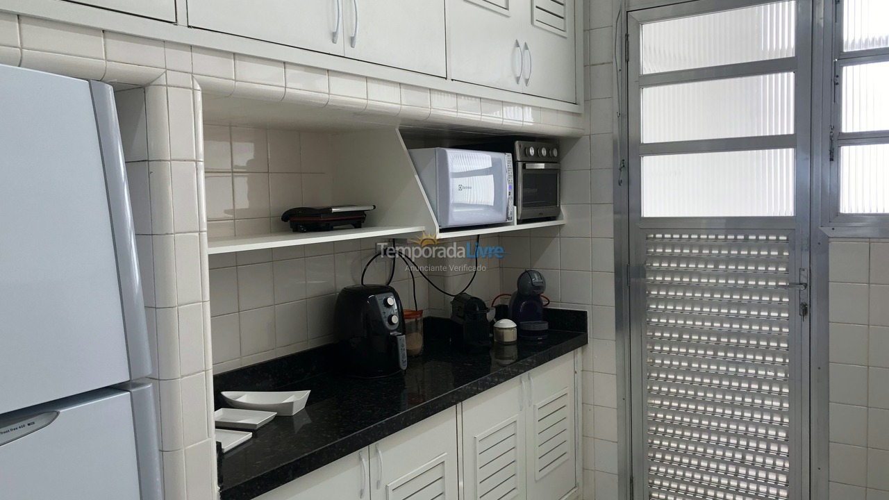 Apartment for vacation rental in Guarujá (Pitangueiras)