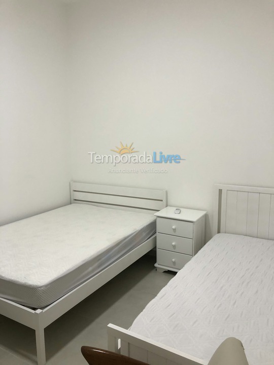 Apartment for vacation rental in Guarujá (Pitangueiras)