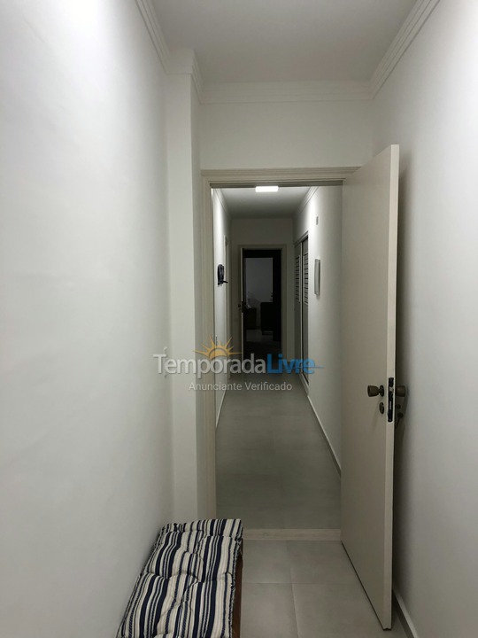 Apartment for vacation rental in Guarujá (Pitangueiras)