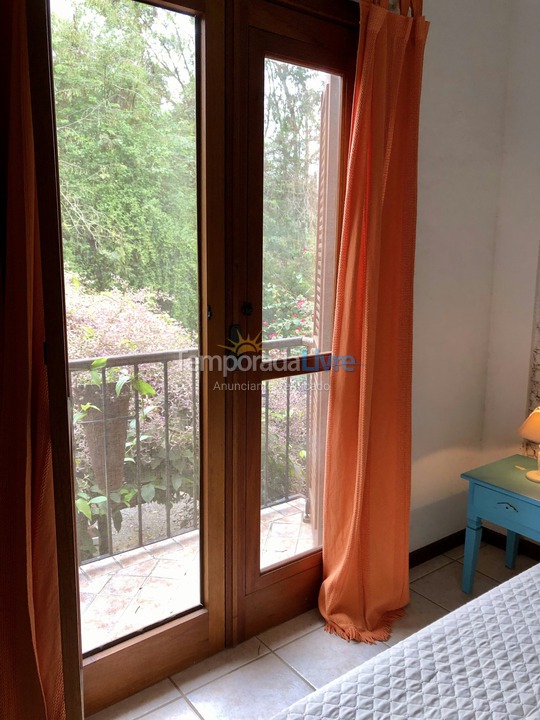 Casa para aluguel de temporada em Ilhabela (água Branca)