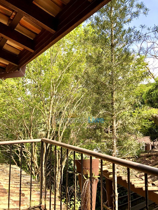 Casa para aluguel de temporada em Ilhabela (água Branca)