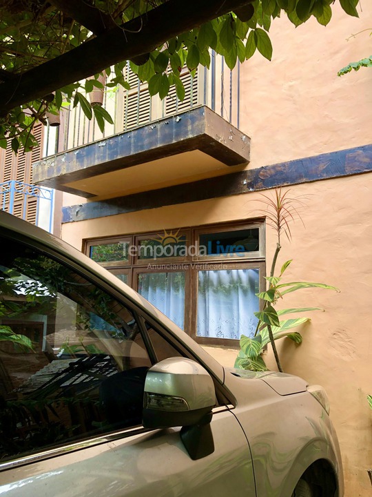 Casa para aluguel de temporada em Ilhabela (água Branca)