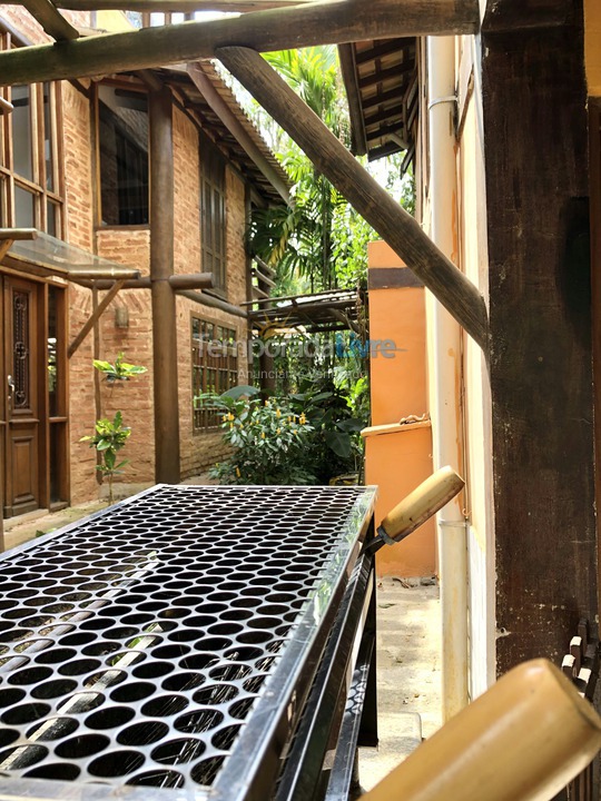 Casa para aluguel de temporada em Ilhabela (água Branca)