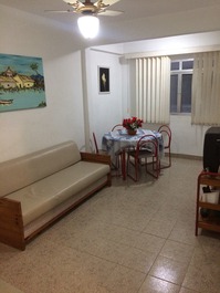 Esquina del fuerte edificio frente al mar !!!