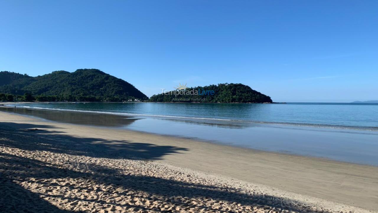 Casa para aluguel de temporada em Ubatuba (Praia do Lázaro)