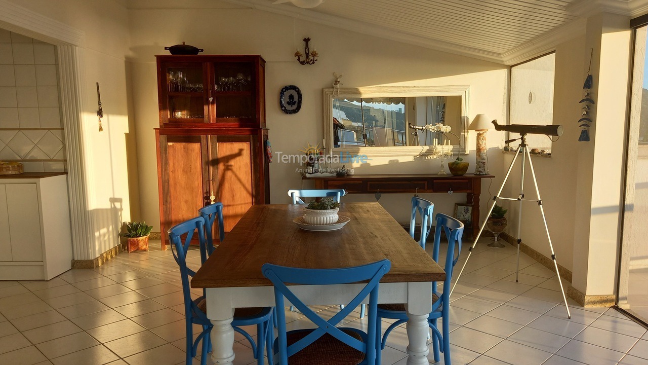 Apartamento para aluguel de temporada em Bombinhas (Praia de Bombas)