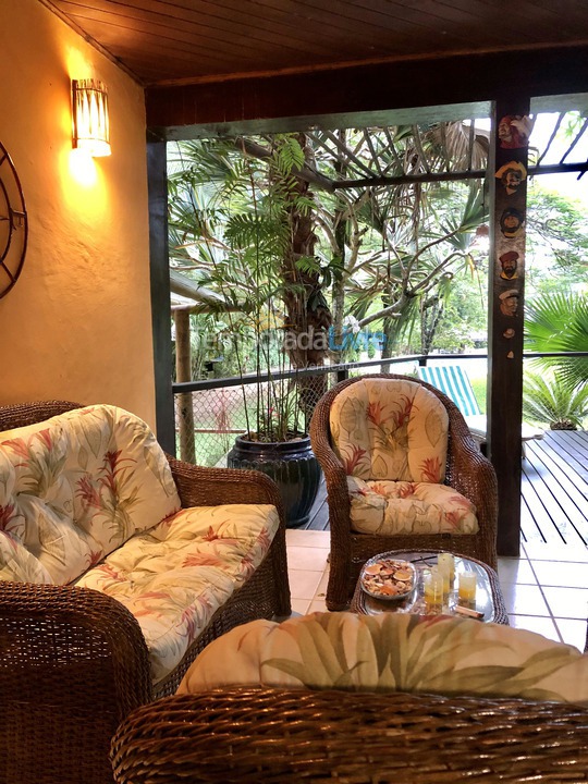 Casa para aluguel de temporada em Ilhabela (água Branca)