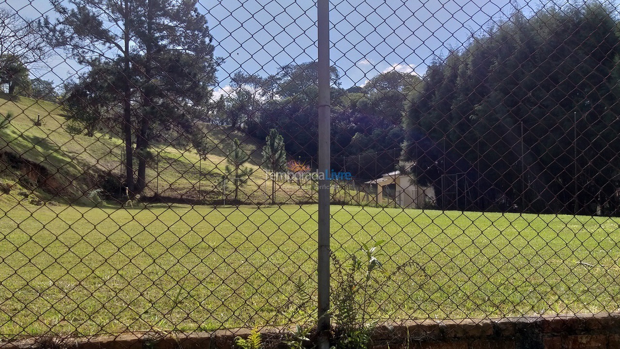Casa para aluguel de temporada em Ibiúna (Condomínio Colinas de Ibiúna)