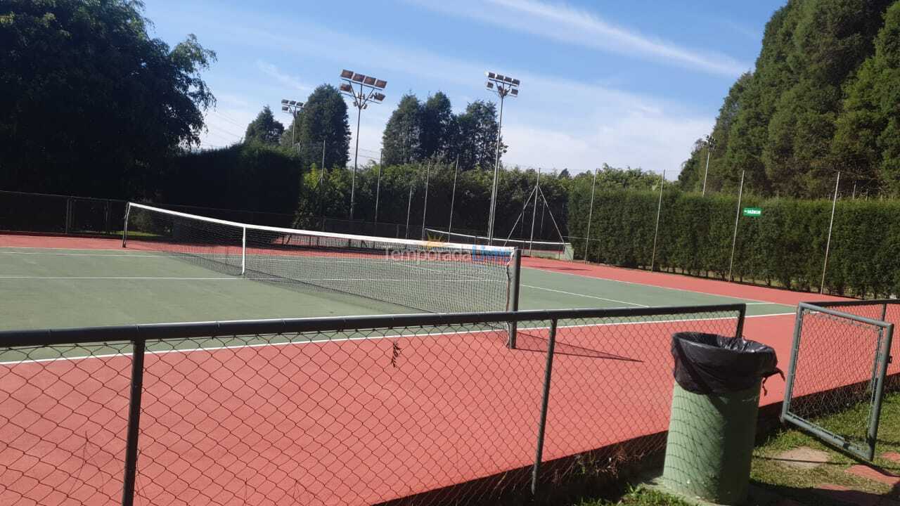 Casa para aluguel de temporada em Ibiúna (Condomínio Colinas de Ibiúna)