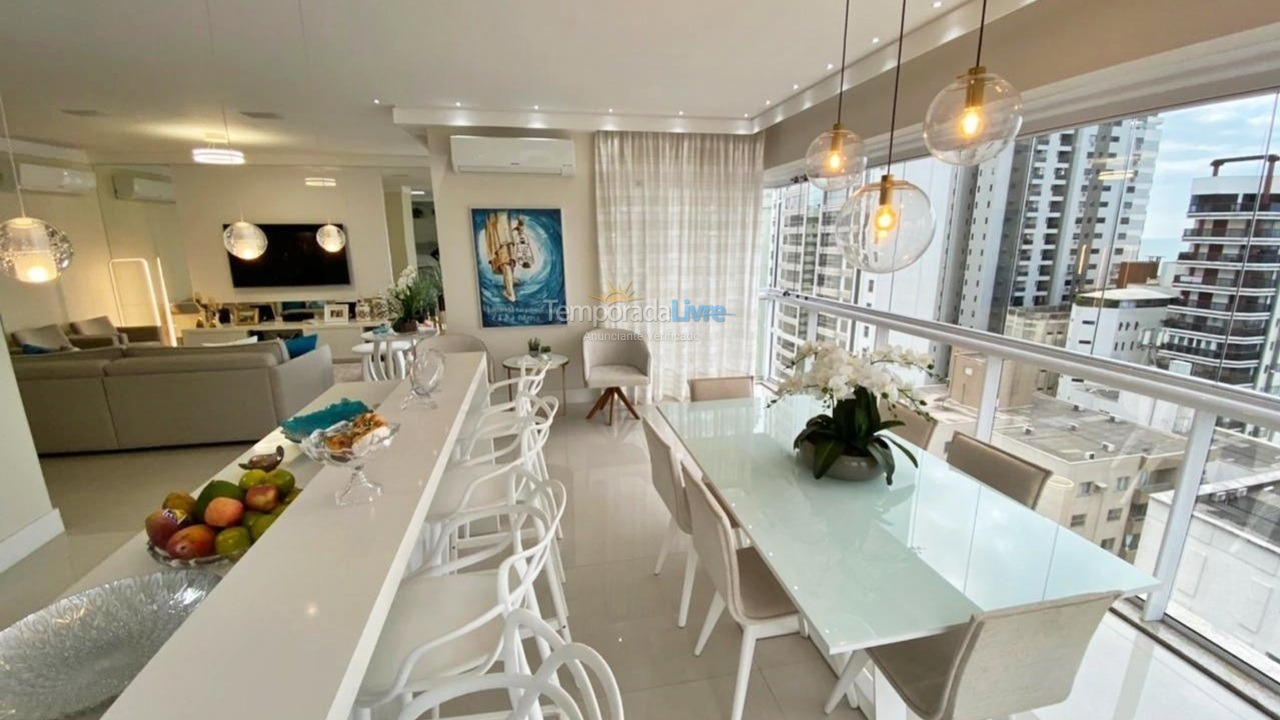 Apartamento para alquiler de vacaciones em Balneário Camboriú (Praia Central)