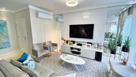 Ed. Isidora Mafra: 3 suites en Av. Brasil / vista al mar / barbacoa