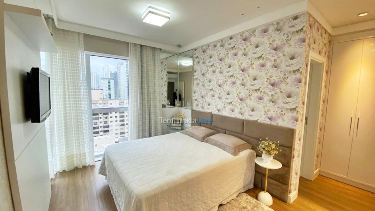 Apartamento para alquiler de vacaciones em Balneário Camboriú (Praia Central)