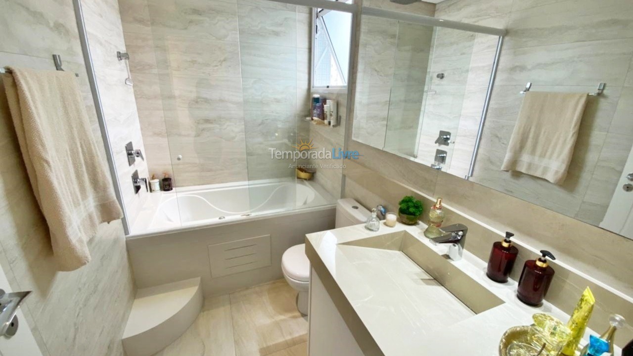 Apartamento para alquiler de vacaciones em Balneário Camboriú (Praia Central)