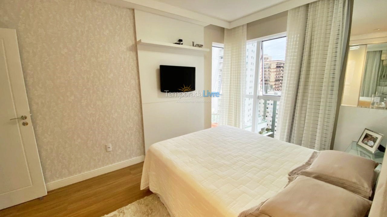 Apartamento para alquiler de vacaciones em Balneário Camboriú (Praia Central)