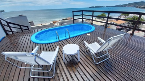 Piscina deck superior