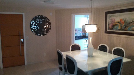 Sala de jantar c/mesa 6 cadeiras