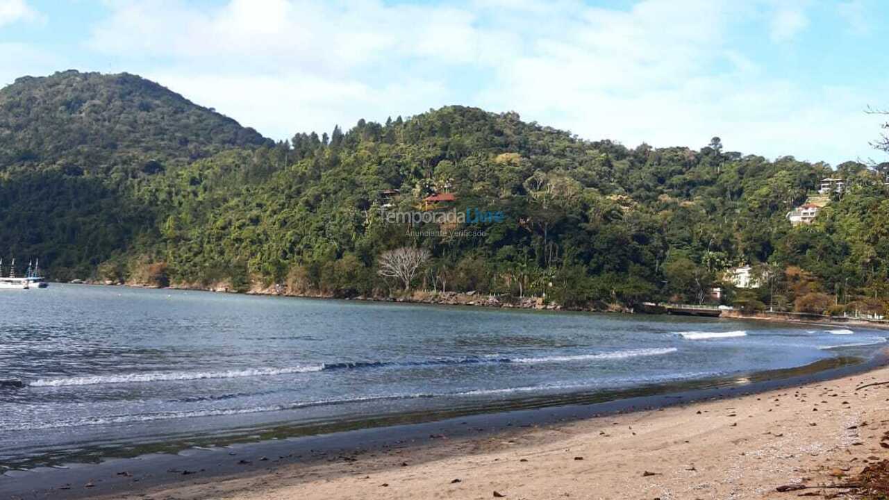 Casa para alquiler de vacaciones em Ubatuba (Centro)