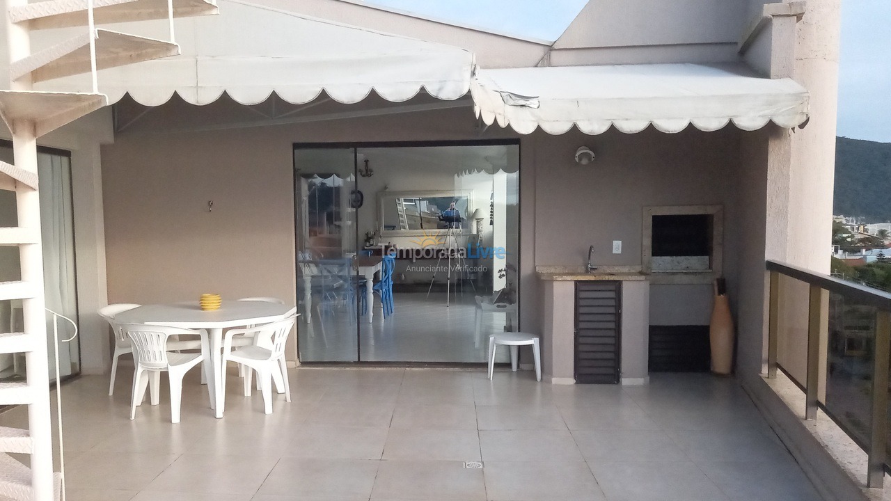 Apartamento para aluguel de temporada em Bombinhas (Praia de Bombas)